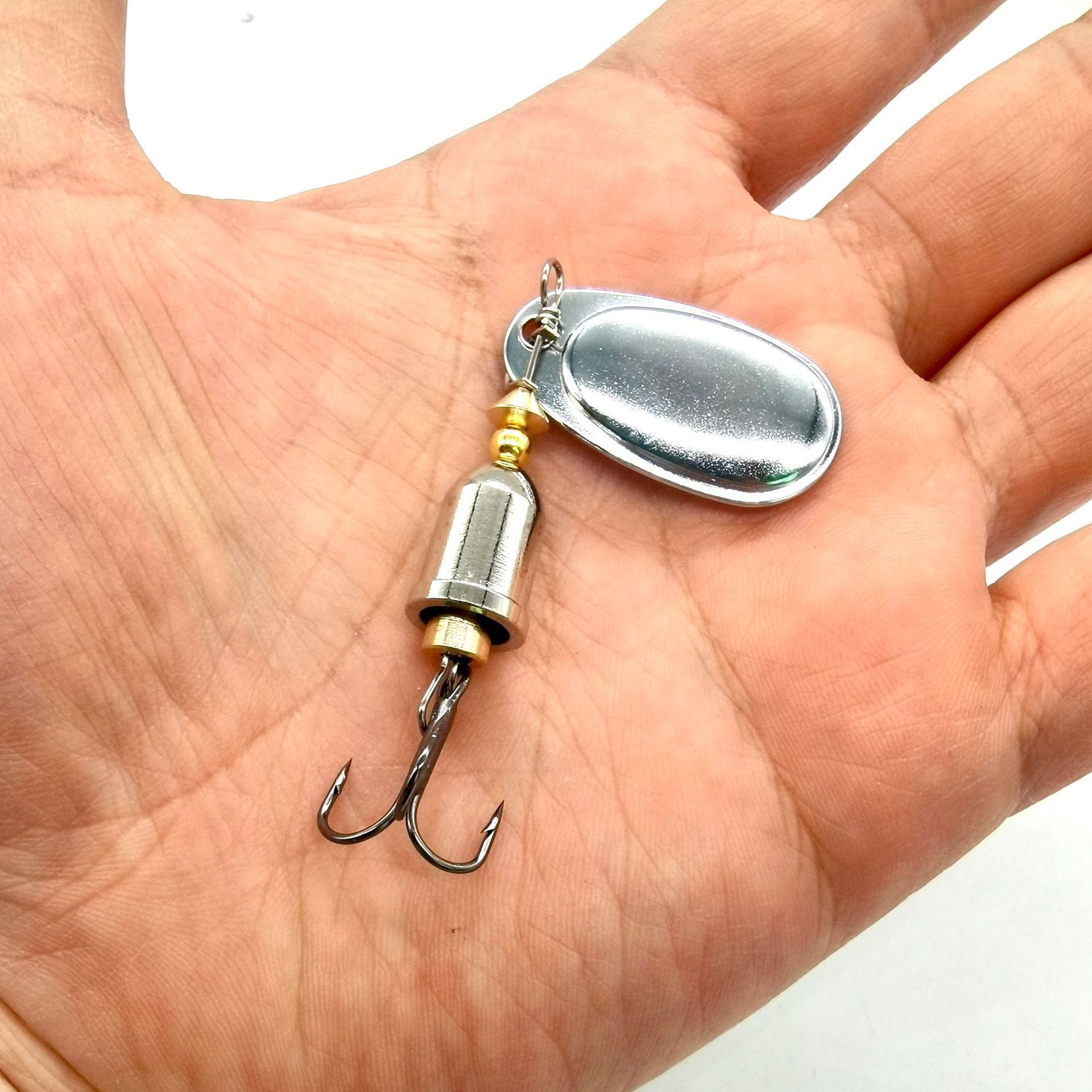 1個入り 4g 6g 8g 10g 16g 19g 回転スピ - Fishing Lure Blade Bait のレビューと価格